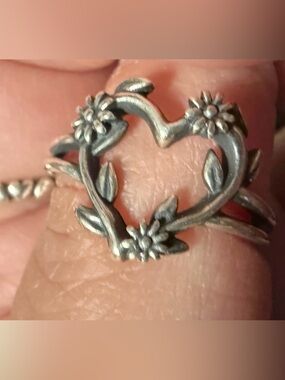 James Avery flowering vines Heart Ring - Women Jewelry